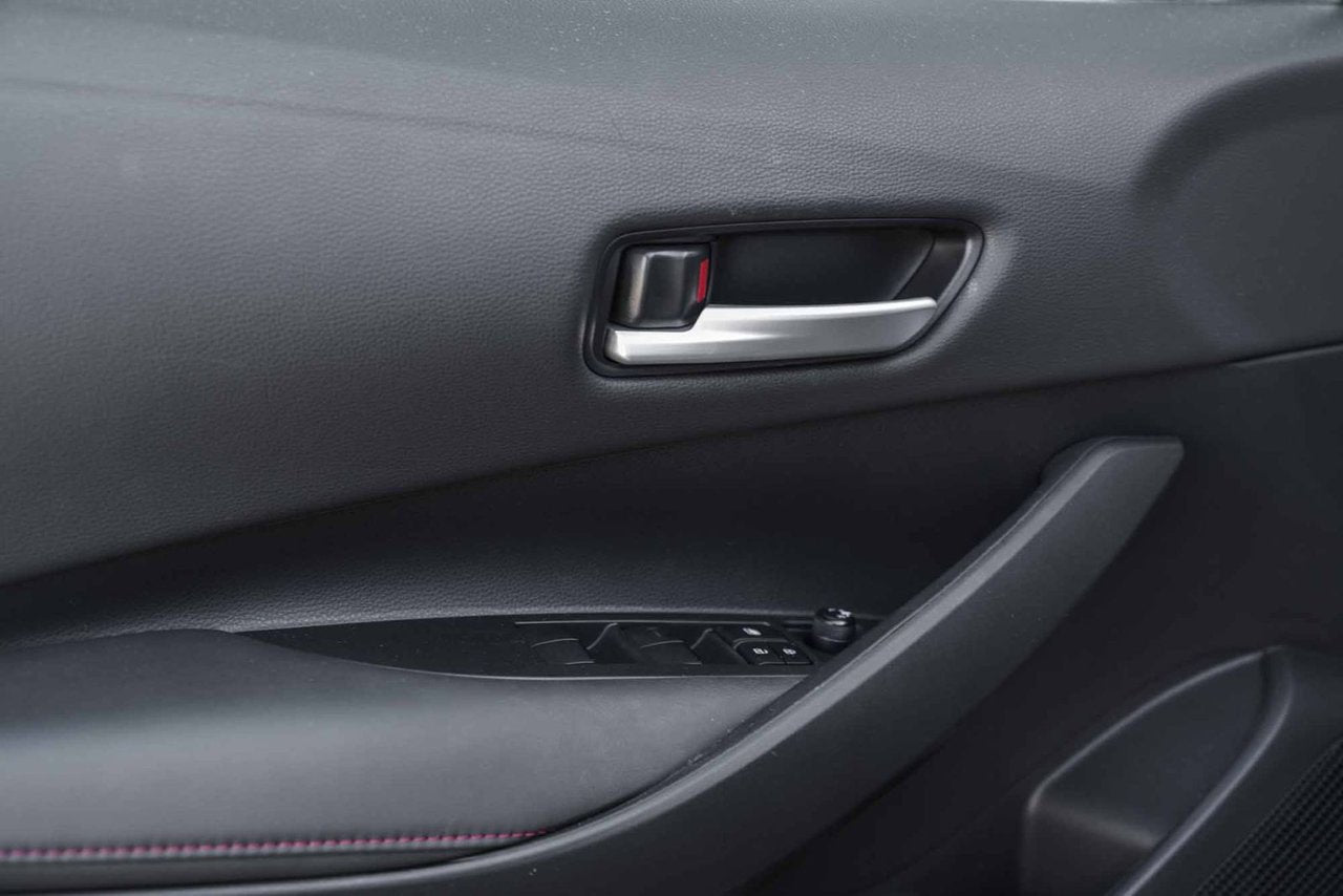 2023 Toyota Corolla SE AWD HYBRID