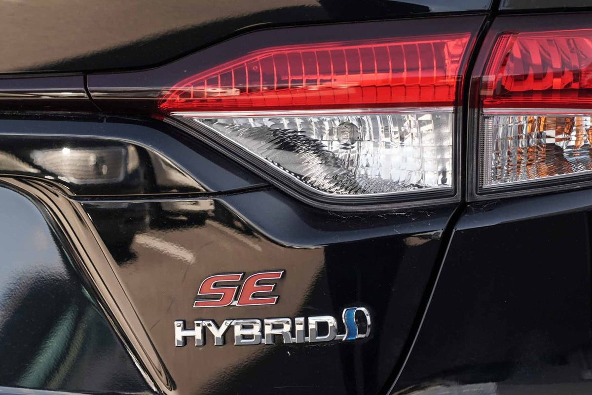 2023 Toyota Corolla SE AWD HYBRID