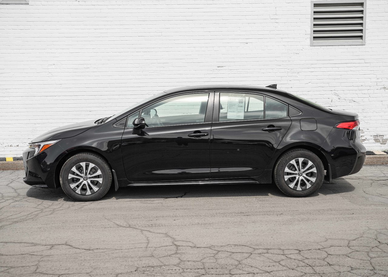 2023 Toyota Corolla HYBRID LE