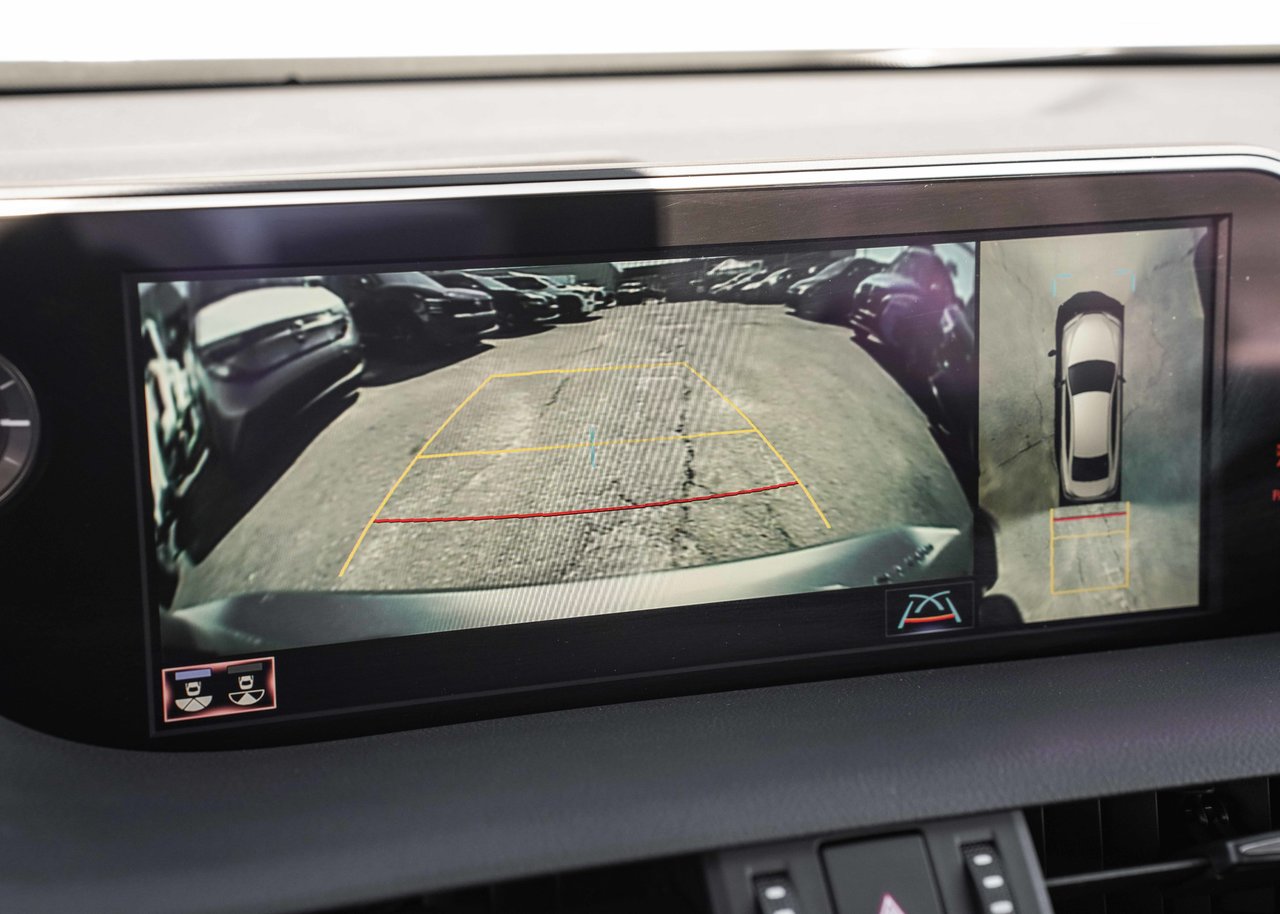 2019 Lexus ES 300h **ULTRA LUXURY HYBRIDE**