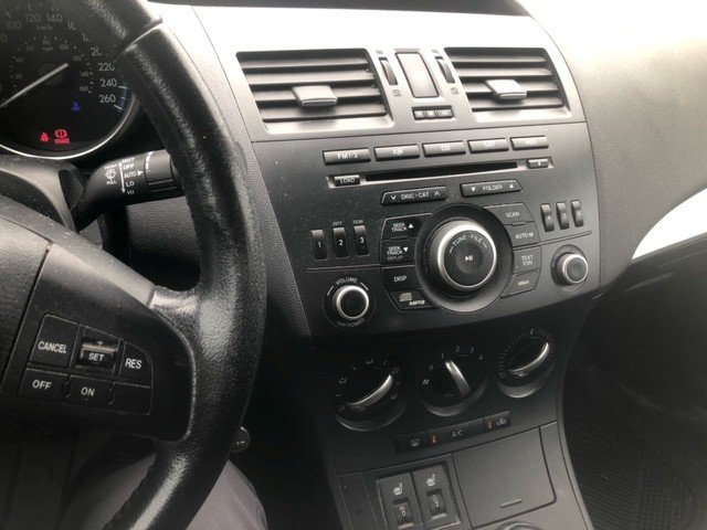 2012 Mazda Mazda3 GS-SKY
