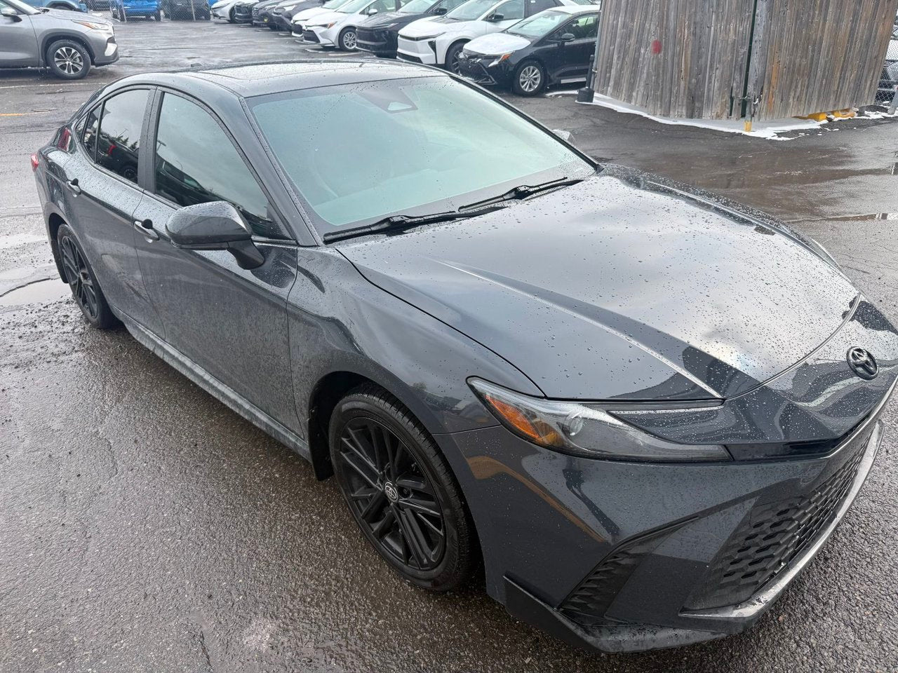 2025 Toyota Camry SE Upgrade Hyb