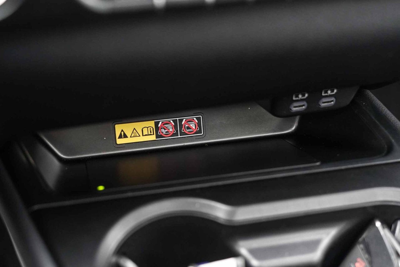 2025 Lexus UX 300h LUXURY AWD BAS KM CUIR TOIT NAVI CARPLAY