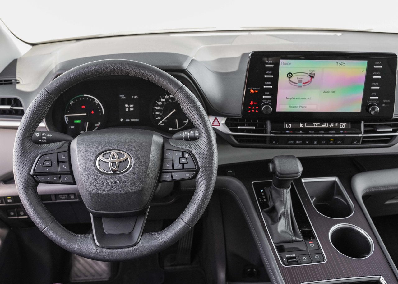 2024 Toyota Sienna LE AWD HYBRID