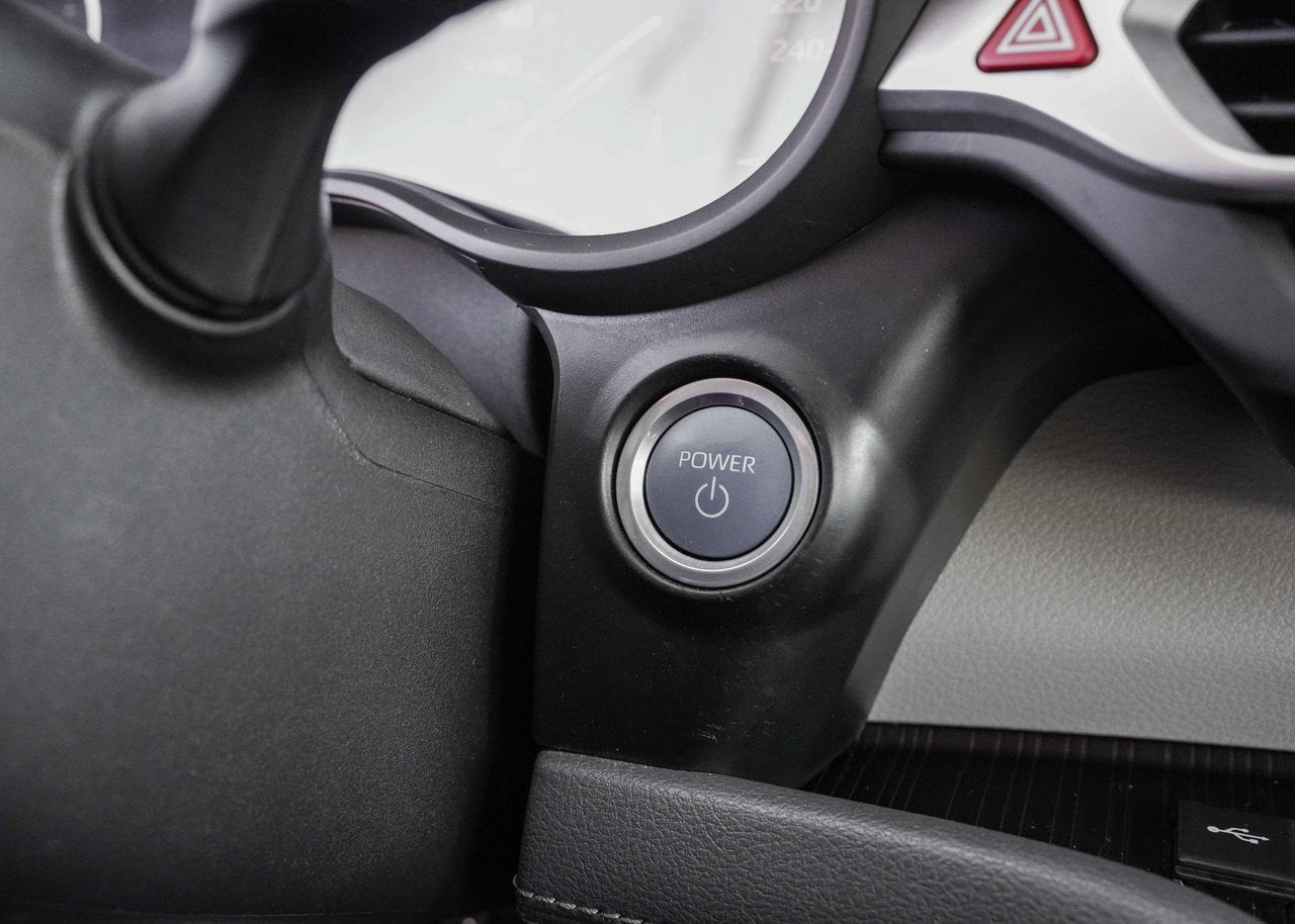 2024 Toyota Sienna LE AWD HYBRID