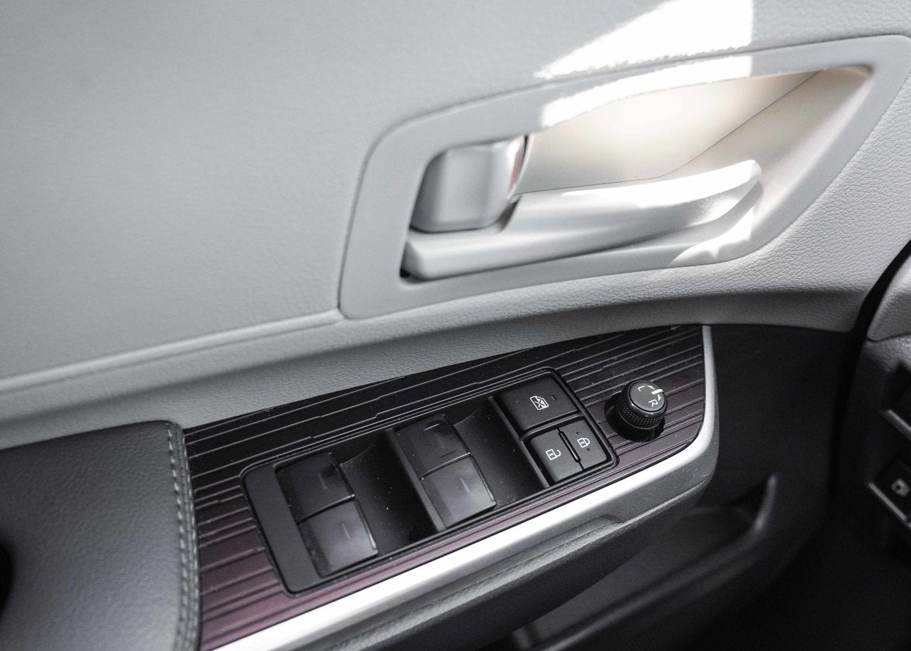 2024 Toyota Sienna LE AWD HYBRID