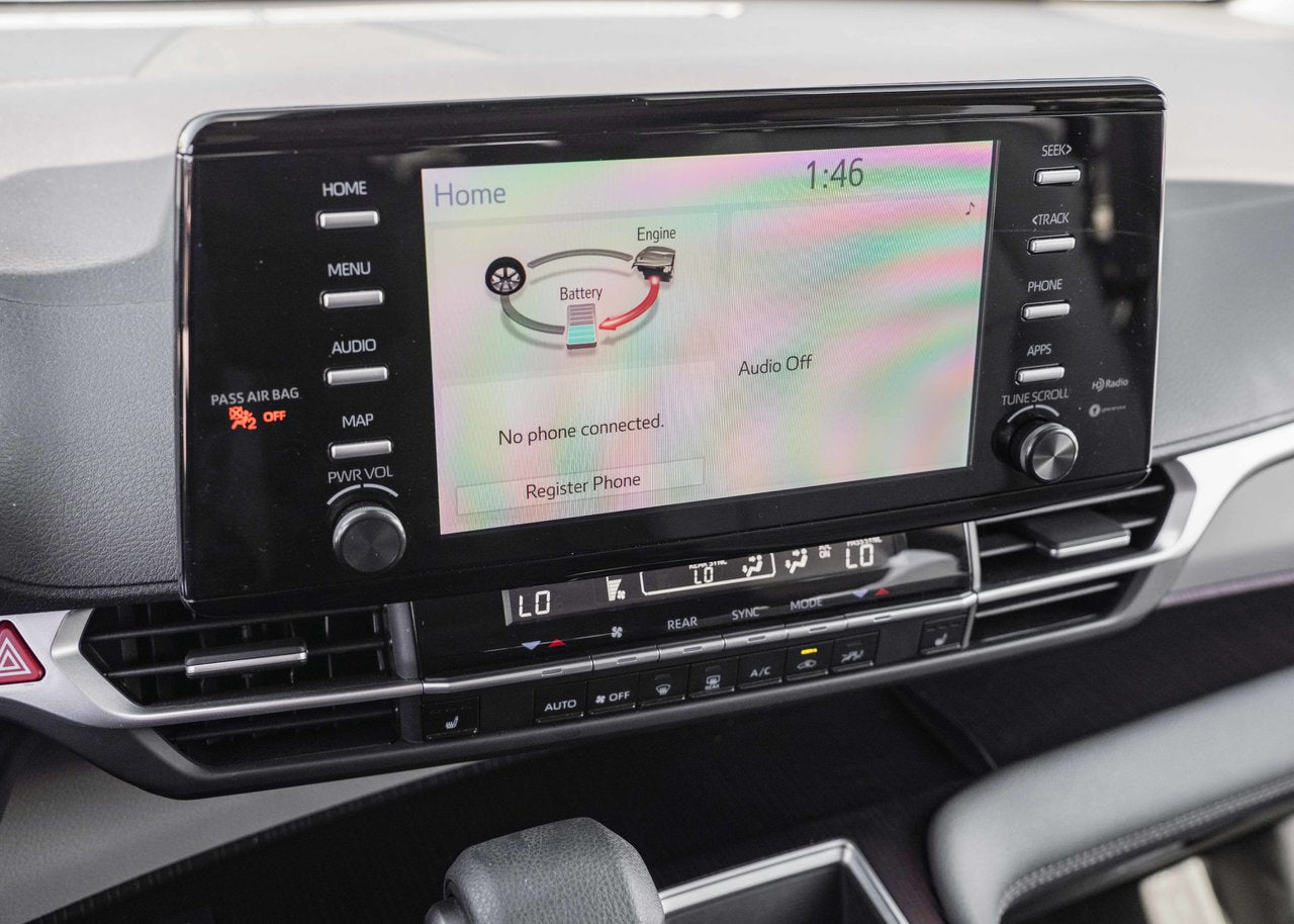 2024 Toyota Sienna LE AWD HYBRID