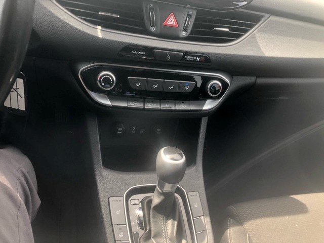 2019 Hyundai Elantra GT Preferred