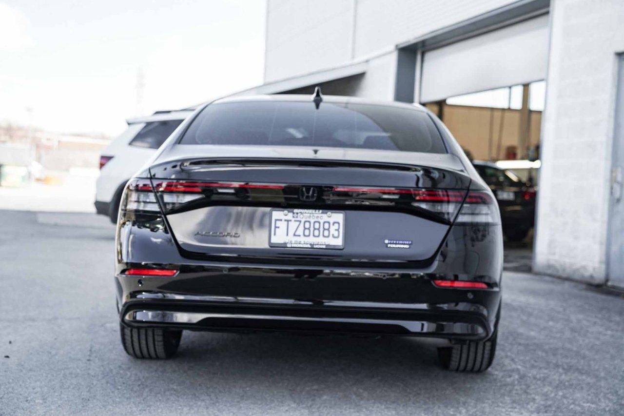 2026 Honda Accord Hybrid TOURING