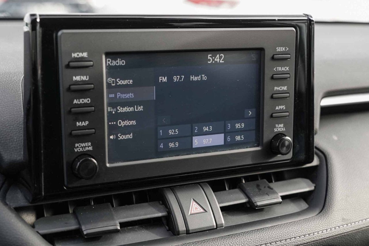 2020 Toyota RAV4 HYBRID LE AWD