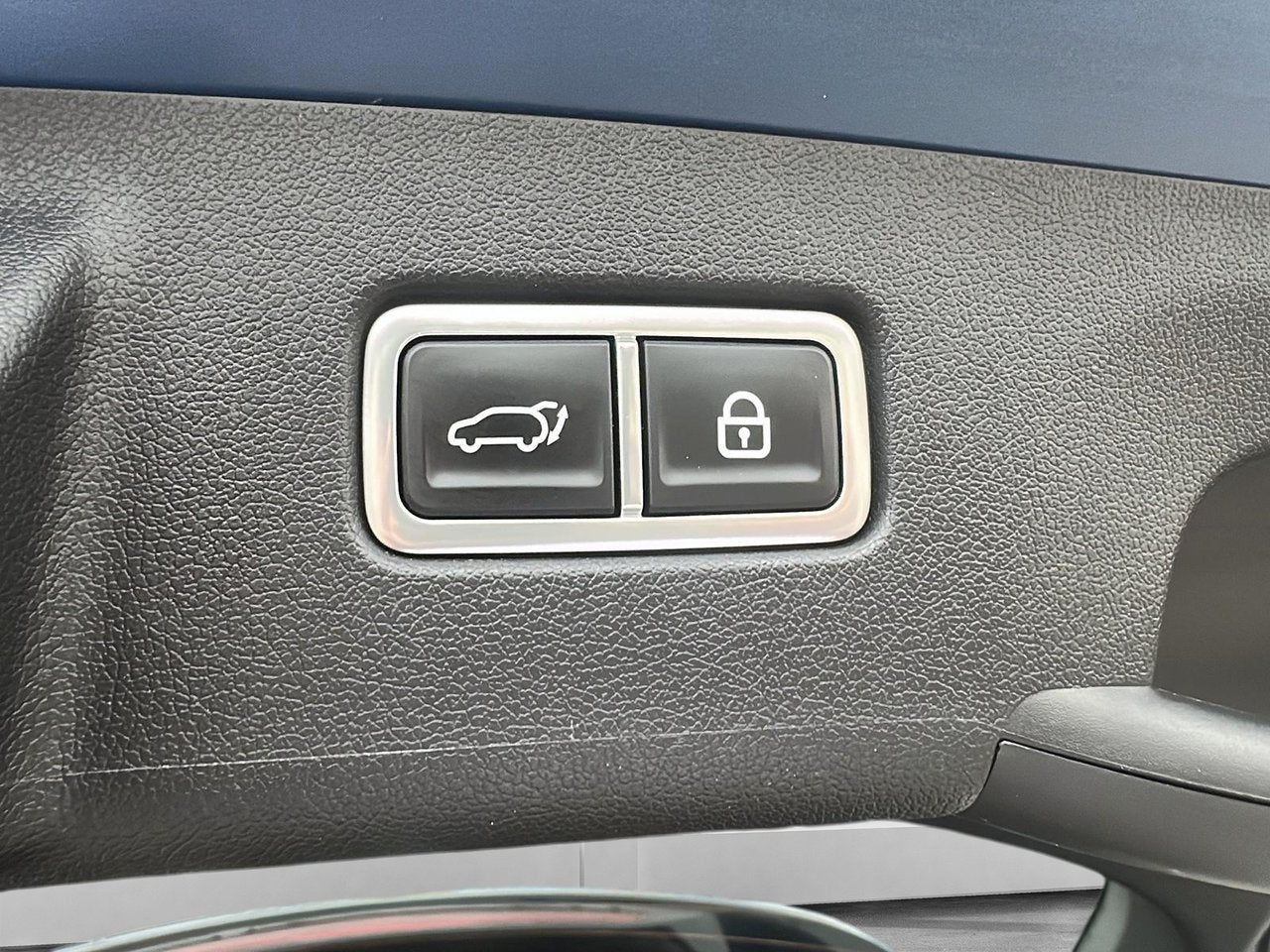 2022 Kia Sorento EX+