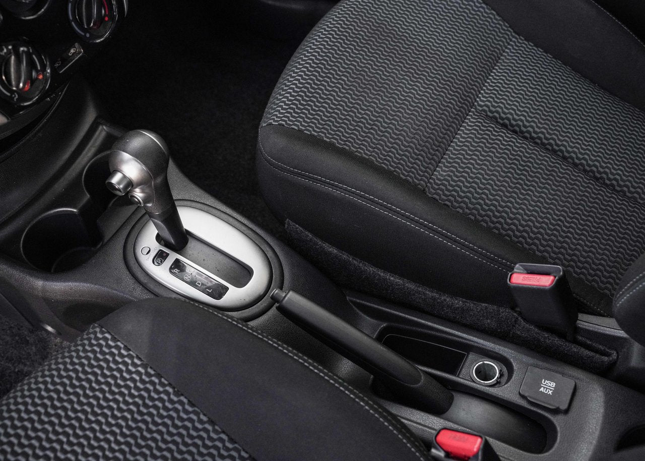 2016 Nissan Versa Note SV AUTO;