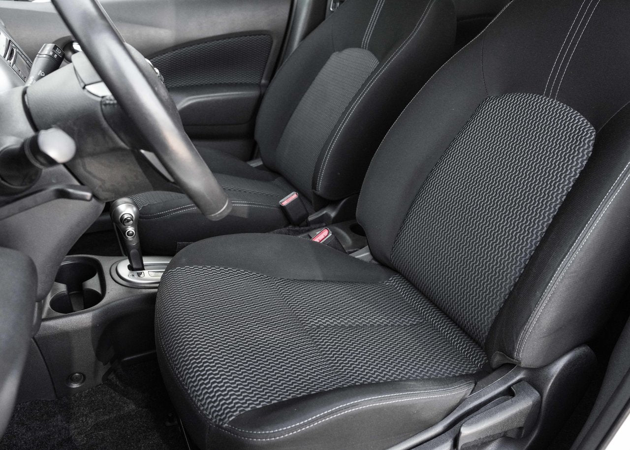 2016 Nissan Versa Note SV AUTO;