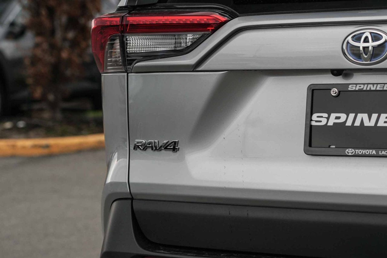 2024 Toyota RAV4 Hybrid LE AWD