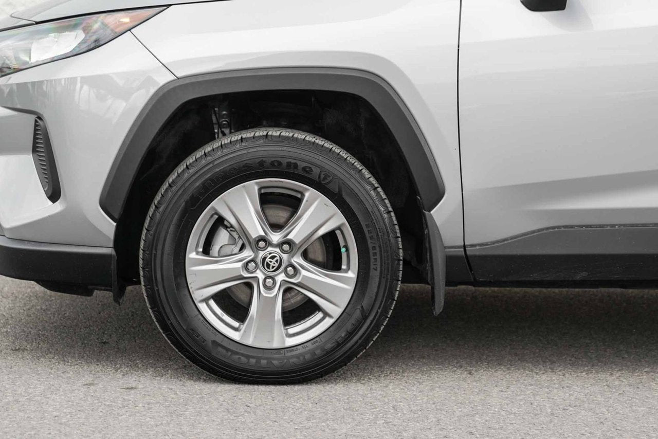 2024 Toyota RAV4 Hybrid LE AWD