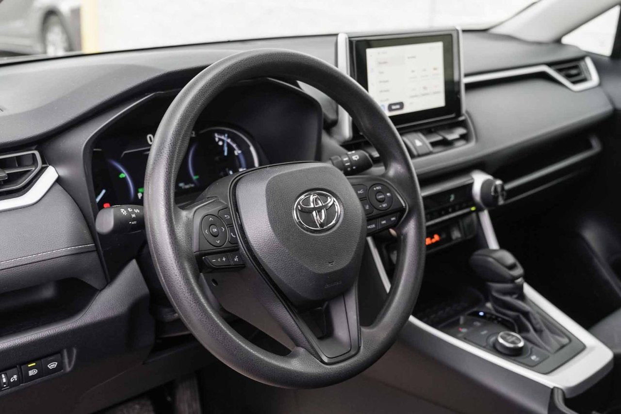 2024 Toyota RAV4 Hybrid LE AWD