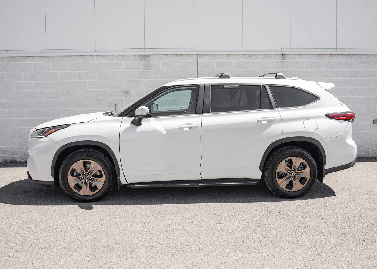 2023 Toyota Highlander Hybrid XLE