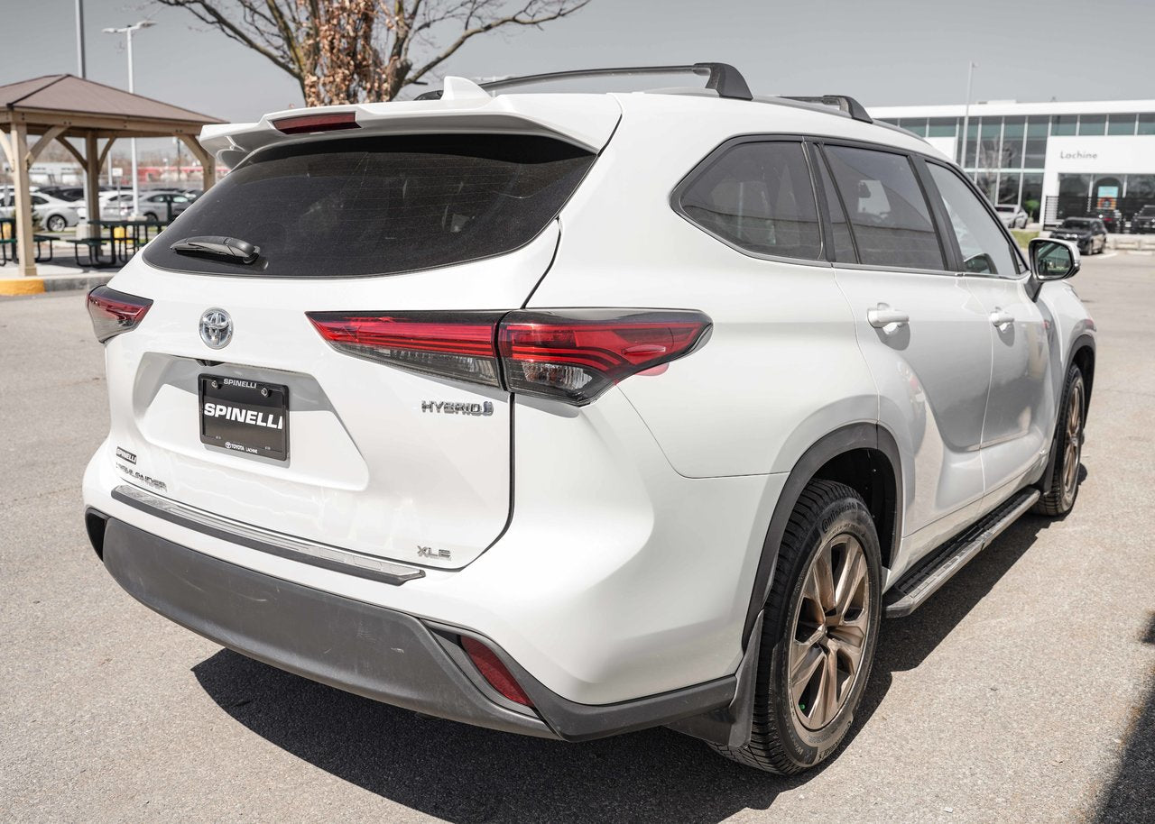 2023 Toyota Highlander Hybrid XLE