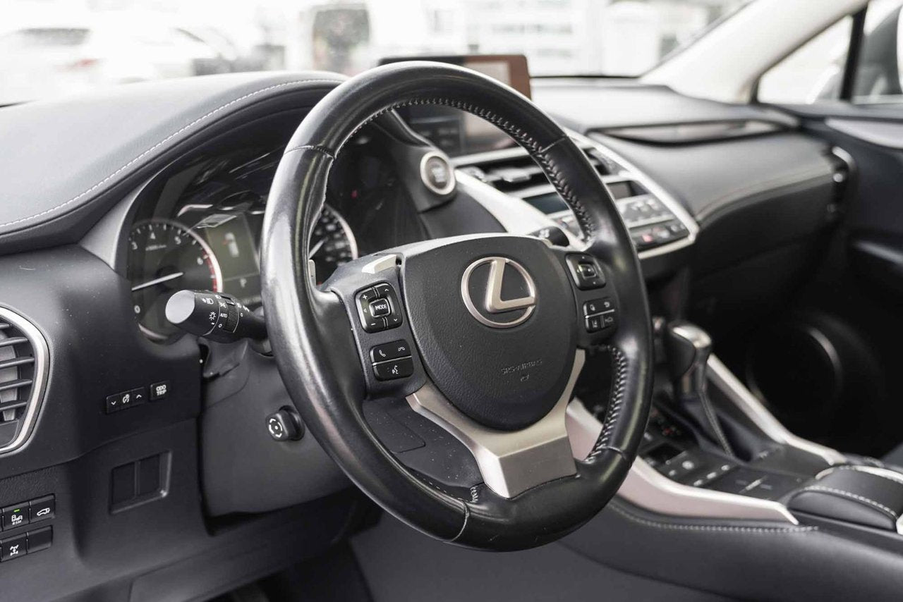 2019 Lexus NX 300 PREMIUM AWD BAS KM CUIR TOIT