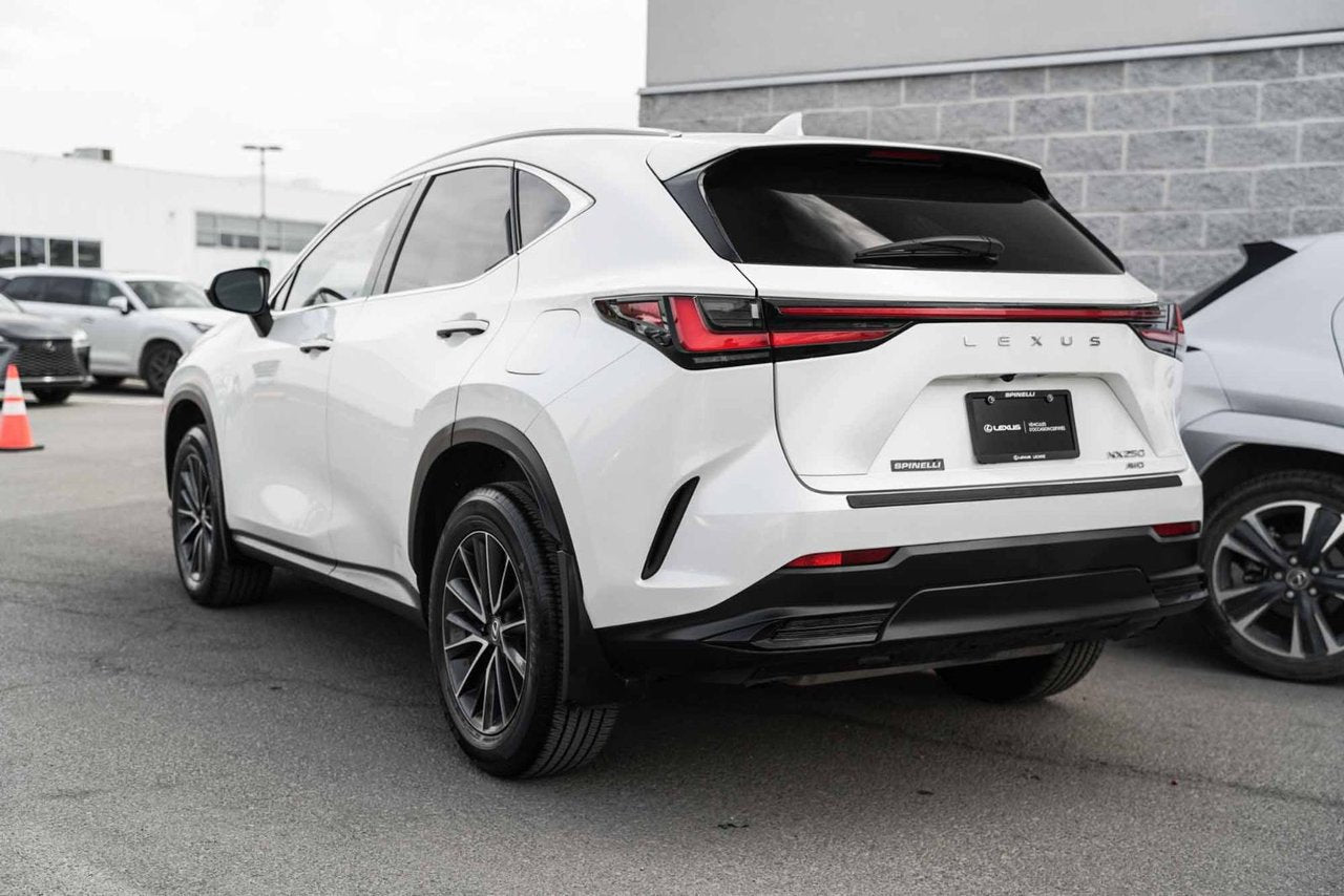 2024 Lexus NX 250 SIGNATURE AWD BAS KM CARPLAY