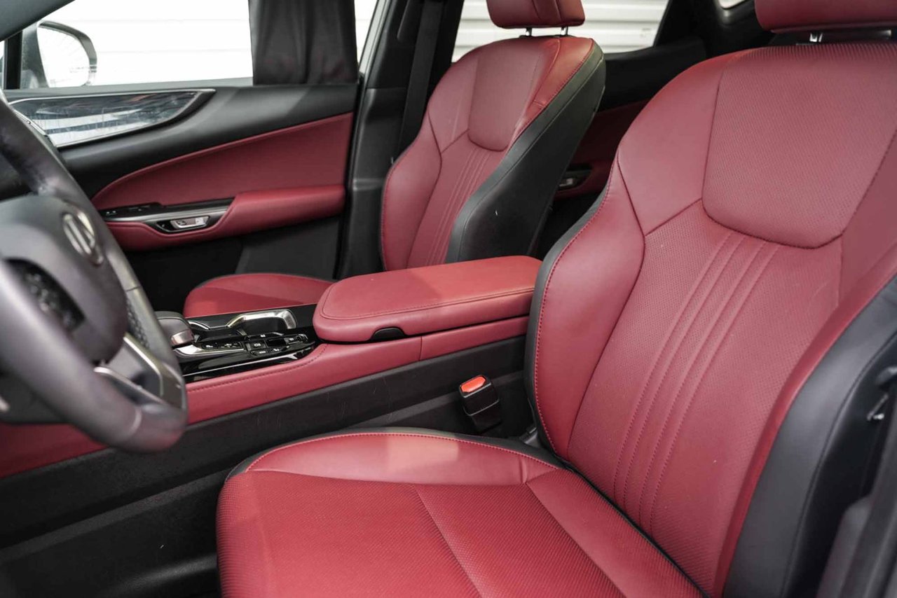 2024 Lexus NX 350h 350h LUXURY AWD CUIR ROUGE TOIT PANO CARPLAY NAVI