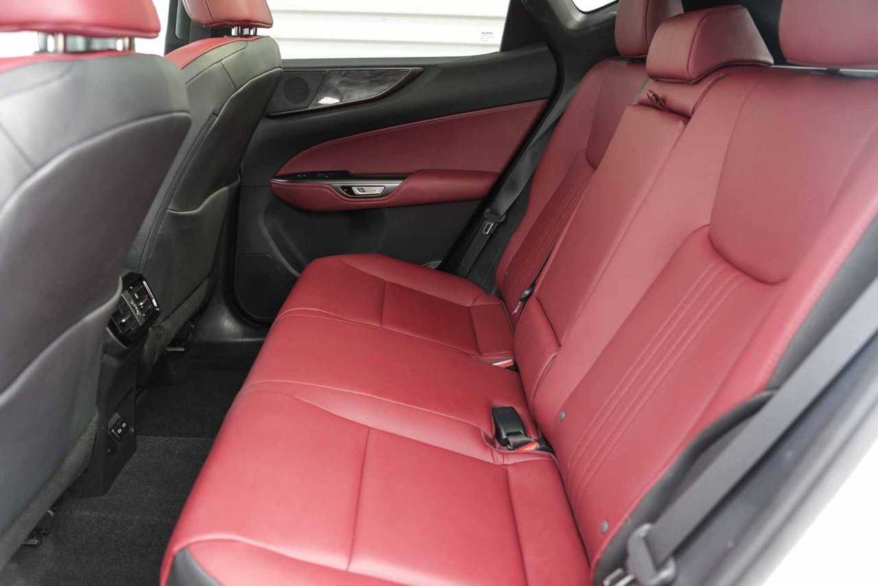 2024 Lexus NX 350h 350h LUXURY AWD CUIR ROUGE TOIT PANO CARPLAY NAVI