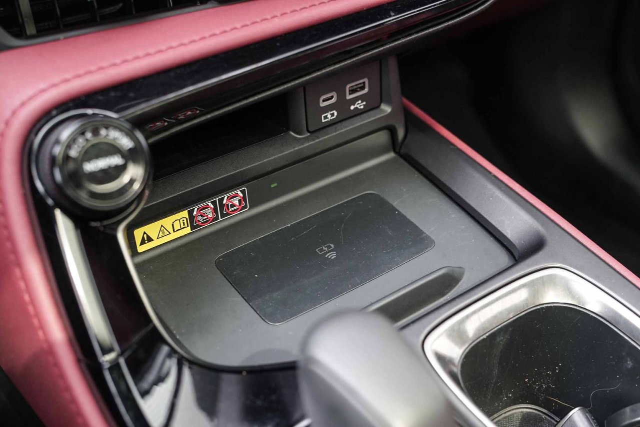 2024 Lexus NX 350h 350h LUXURY AWD CUIR ROUGE TOIT PANO CARPLAY NAVI