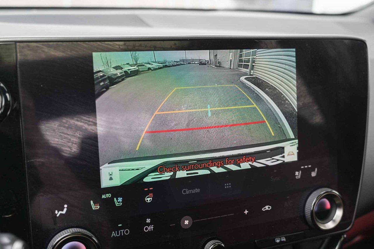 2024 Lexus NX 350h 350h LUXURY AWD CUIR ROUGE TOIT PANO CARPLAY NAVI