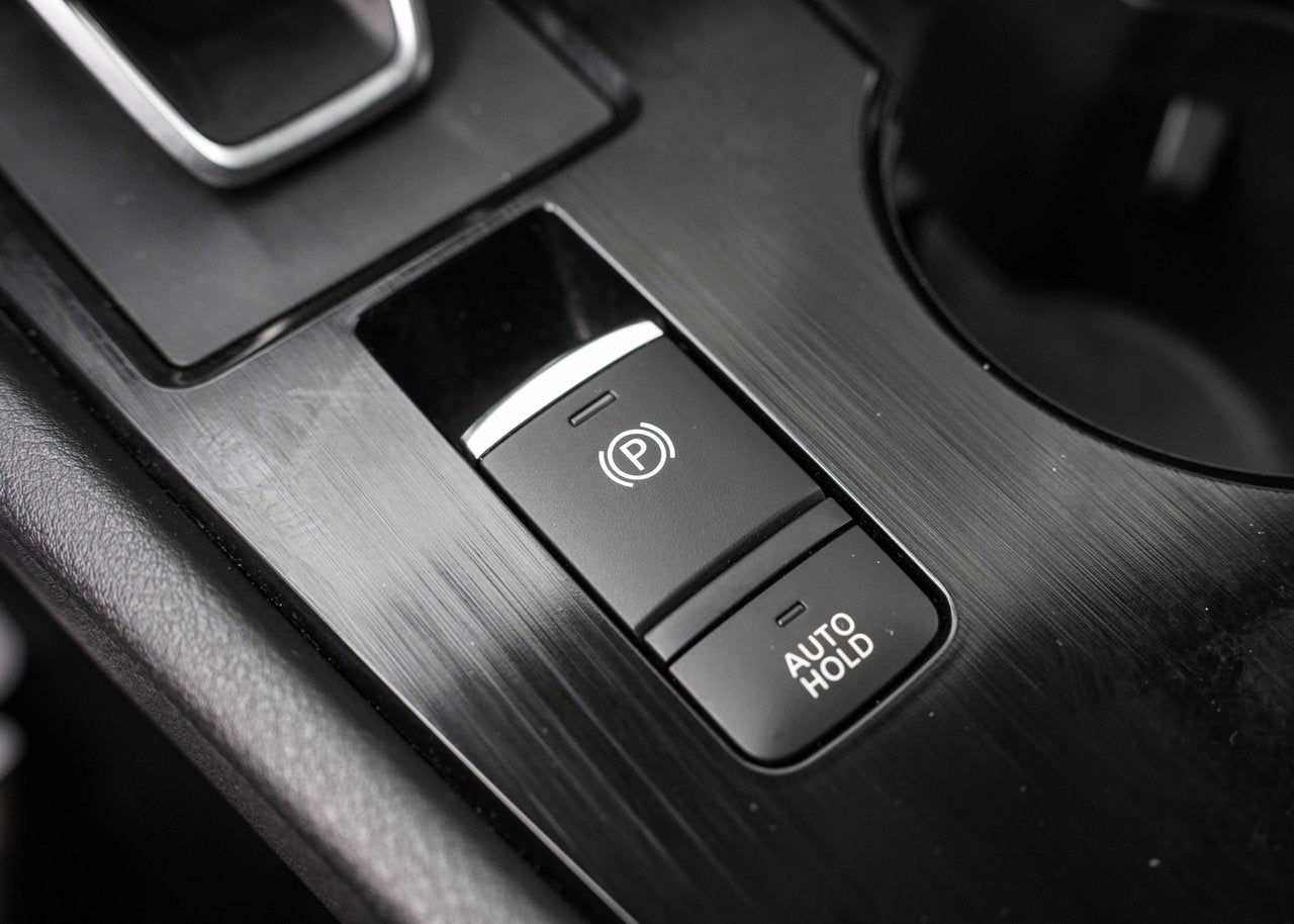 2023 Nissan Rogue SV Moonroof