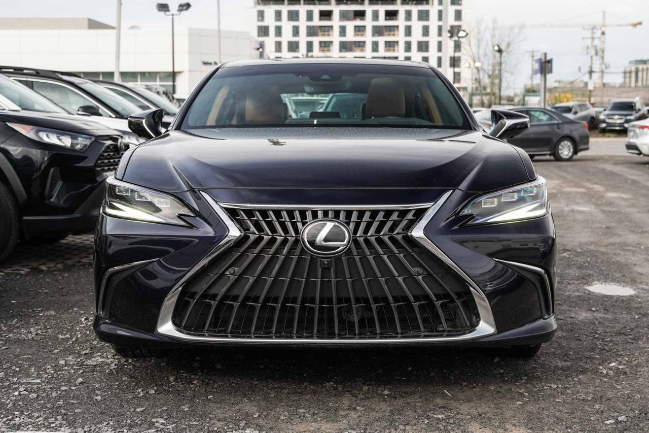 2024 Lexus ES 300H ULTRA LUXURY