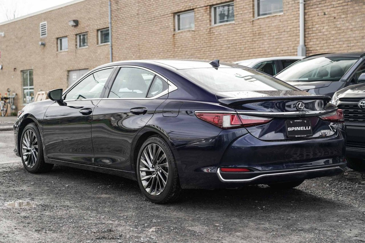 2024 Lexus ES 300H ULTRA LUXURY