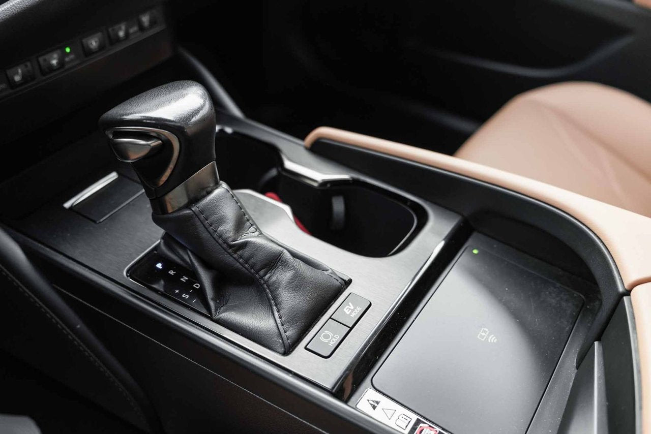 2024 Lexus ES 300H ULTRA LUXURY
