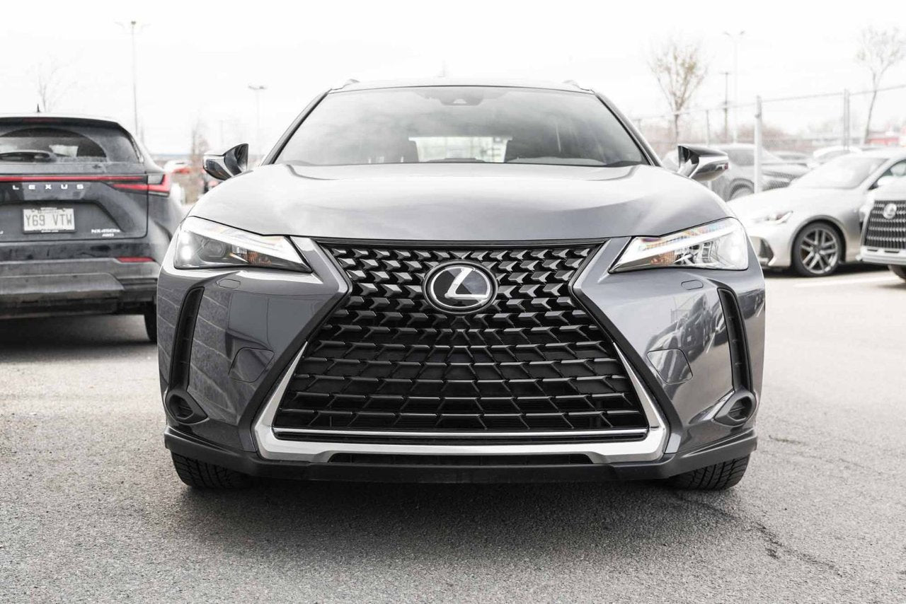 2023 Lexus UX 250h PREMIUM AWD TRES BAS KM HYBRIDE CUIR TOIT