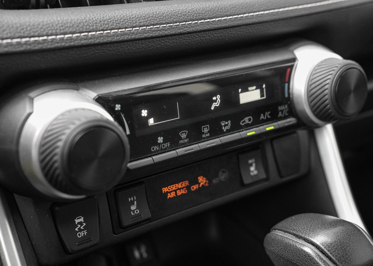 2019 Toyota RAV4 **LE AWD**
