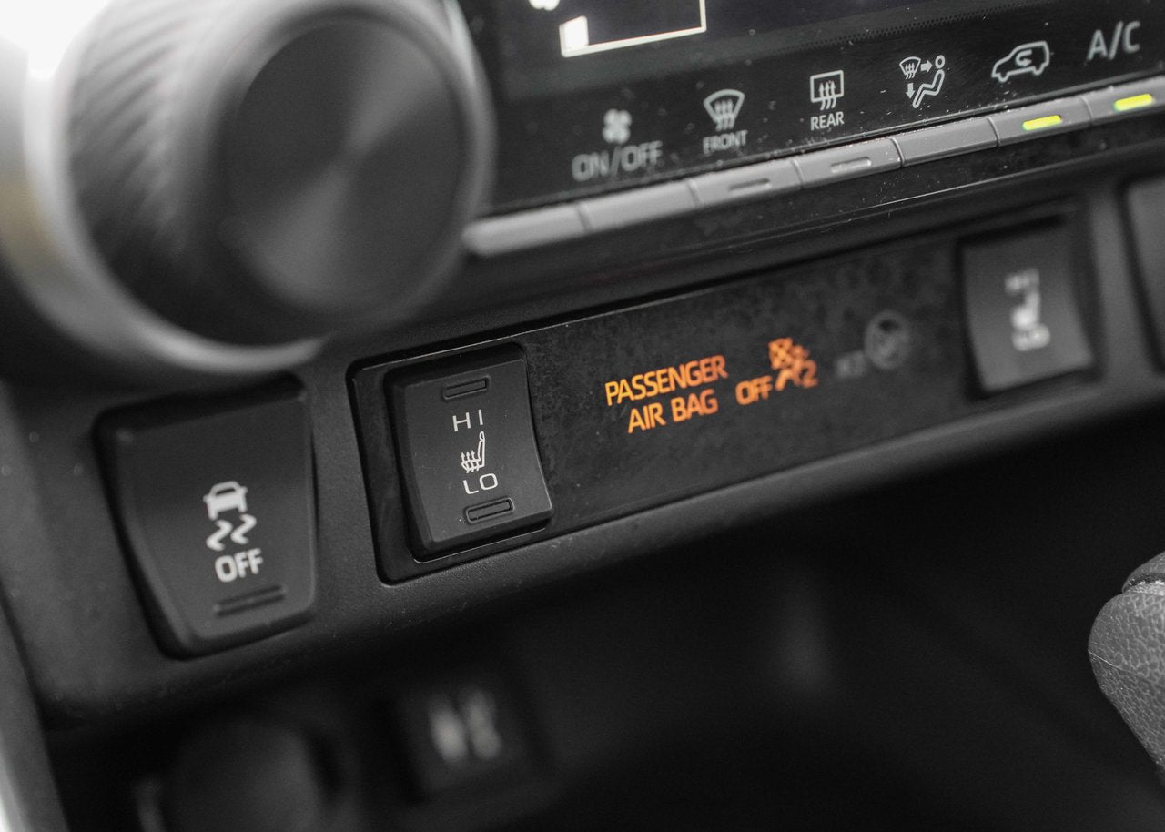 2019 Toyota RAV4 **LE AWD**