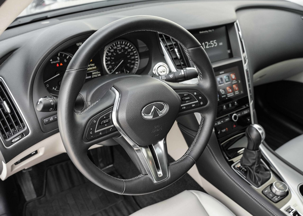 2022 Infiniti Q50 LUXE