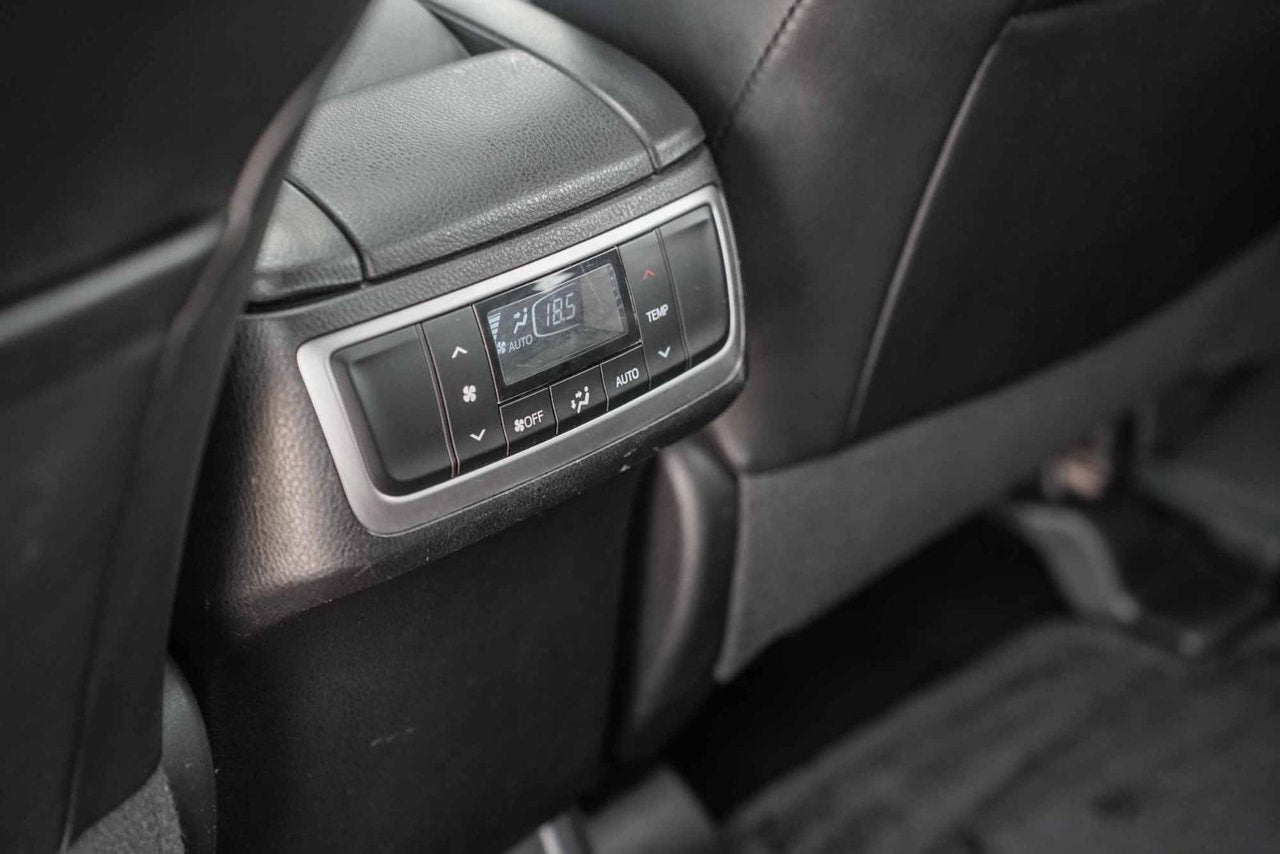 2018 Toyota Highlander XLE w/SE AWD CUIR TOIT NAVI 7 PASS BAS KM