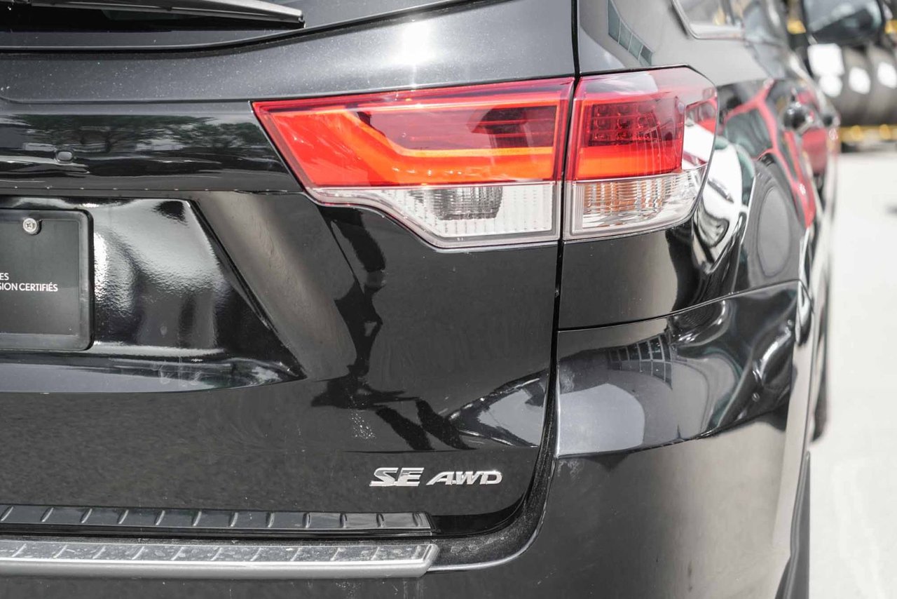 2018 Toyota Highlander XLE w/SE AWD CUIR TOIT NAVI 7 PASS BAS KM