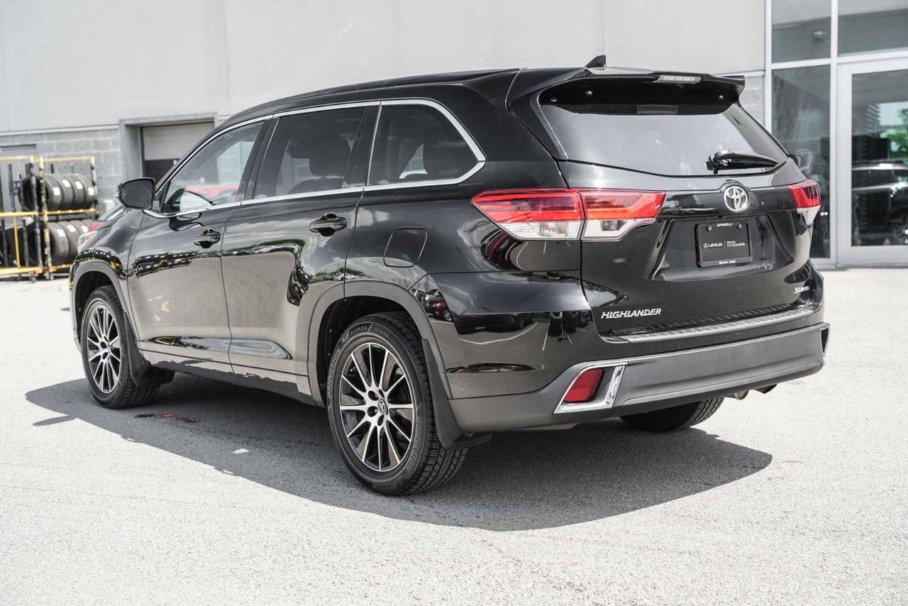 2018 Toyota Highlander XLE w/SE AWD CUIR TOIT NAVI 7 PASS BAS KM