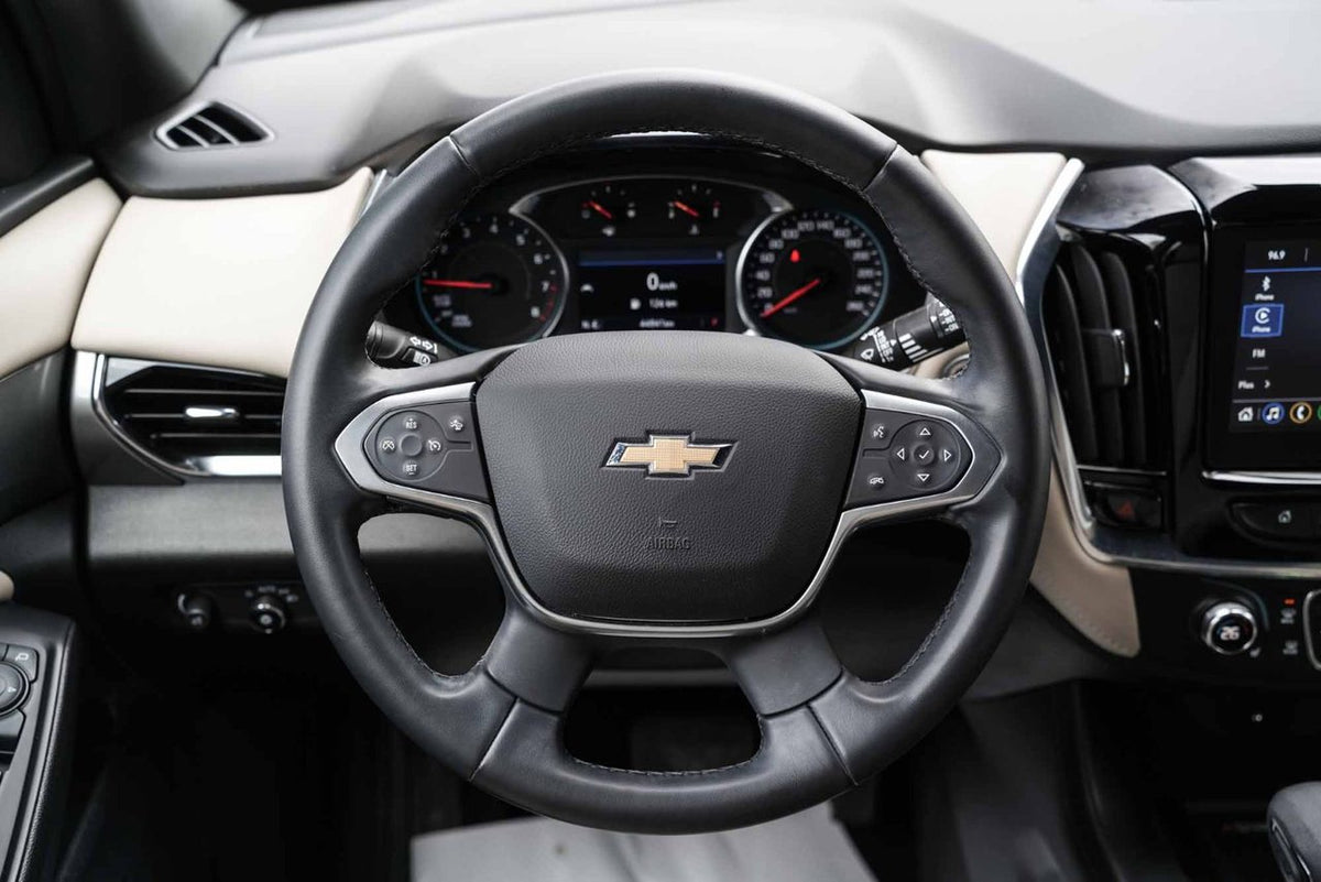 2023 Chevrolet Traverse LT AWD BAS KM 7 PASS CARPLAY BLUETOOTH