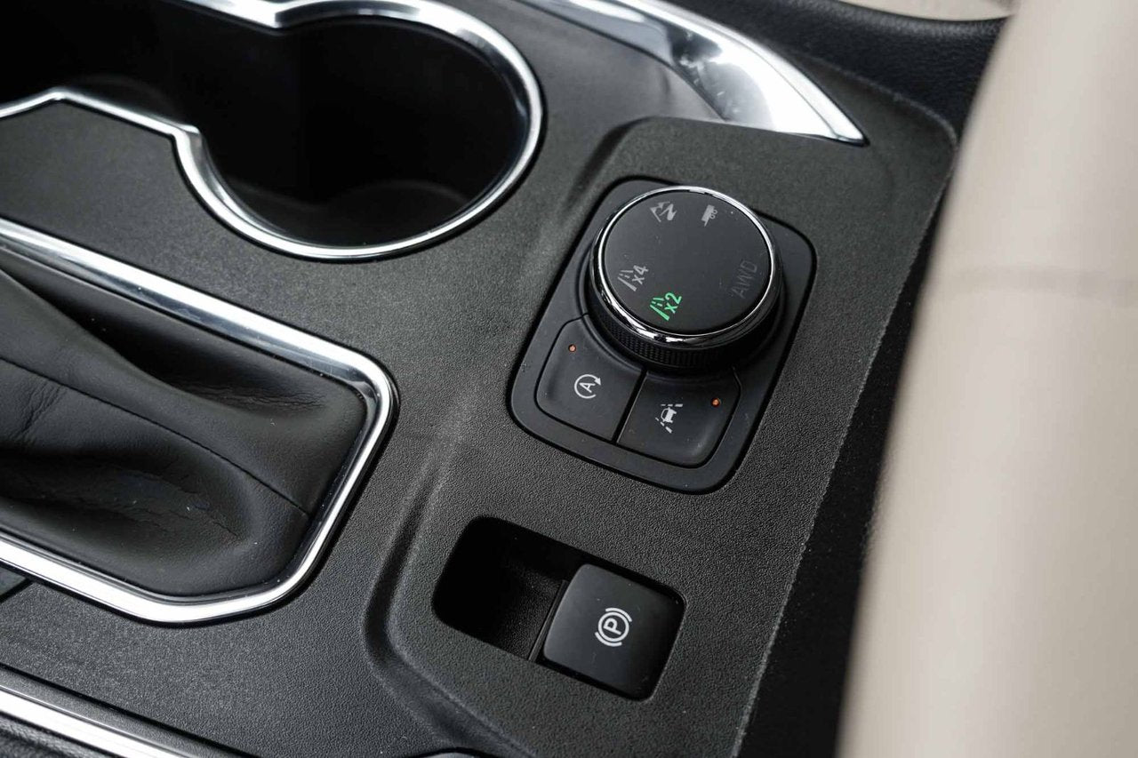 2023 Chevrolet Traverse LT AWD BAS KM 7 PASS CARPLAY BLUETOOTH