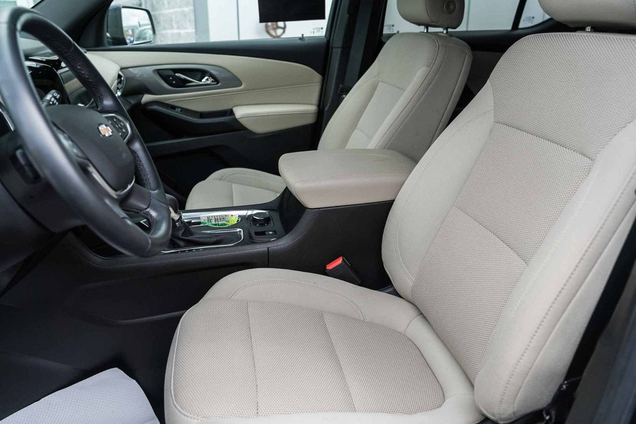 2023 Chevrolet Traverse LT AWD BAS KM 7 PASS CARPLAY BLUETOOTH