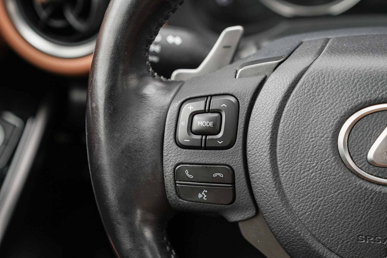 2022 Lexus IS 300 AWD LUXURY BAS KM CUIR TOIT NAVI