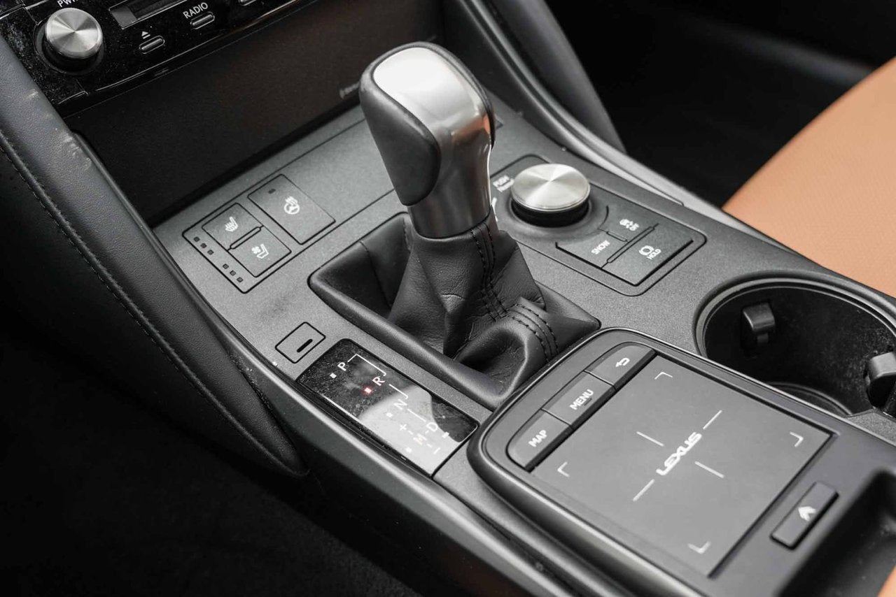 2022 Lexus IS 300 AWD LUXURY BAS KM CUIR TOIT NAVI