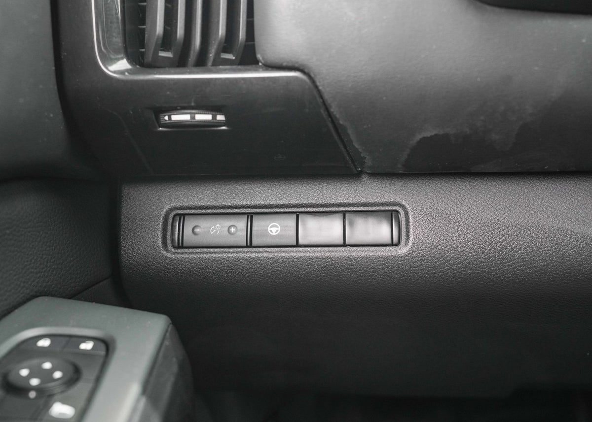2023 Nissan Pathfinder S AWD