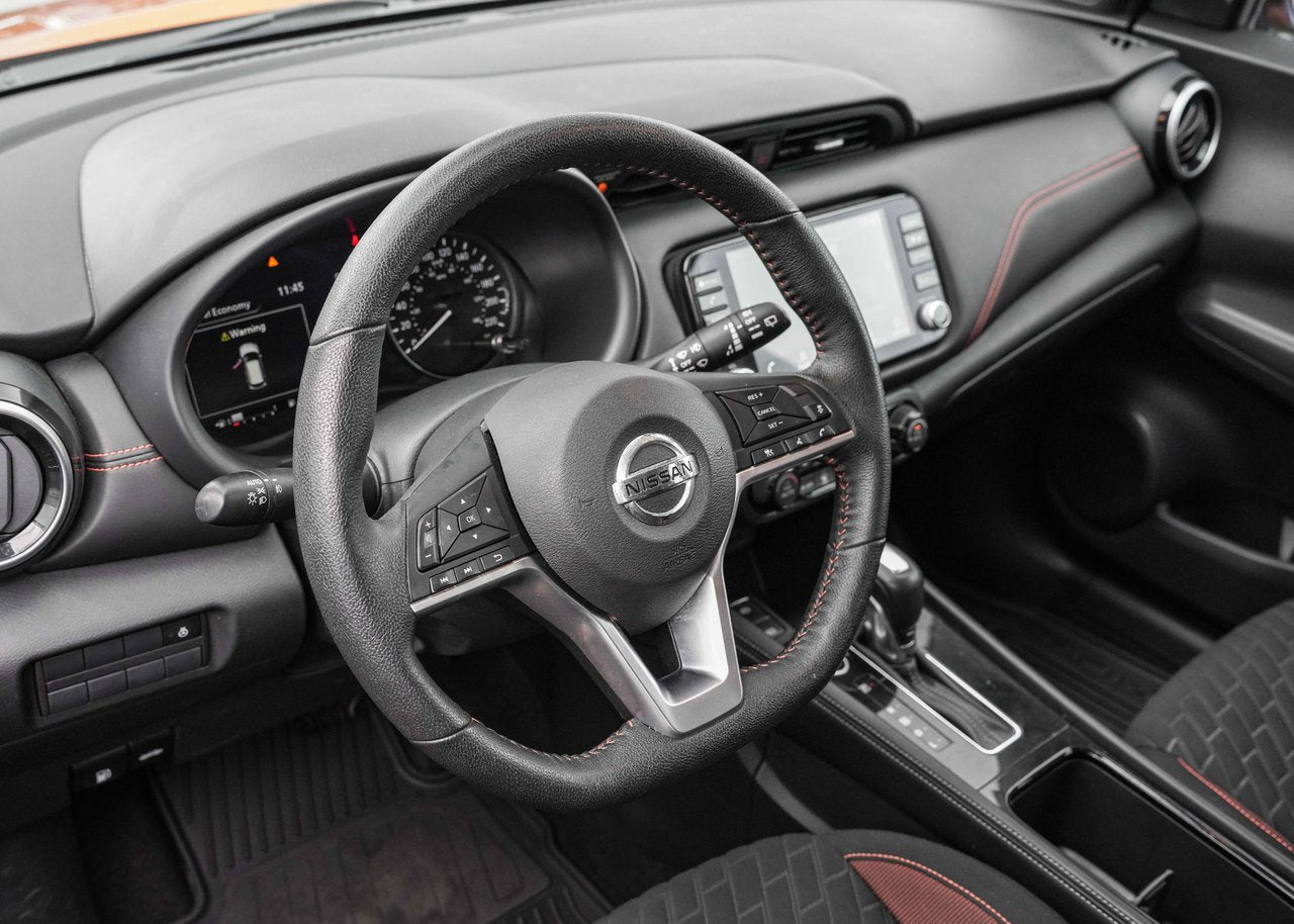 2021 Nissan Kicks SR MAGS+VOLANT/SIEGES.CHAUFFANTS+DEM.DISTANCE