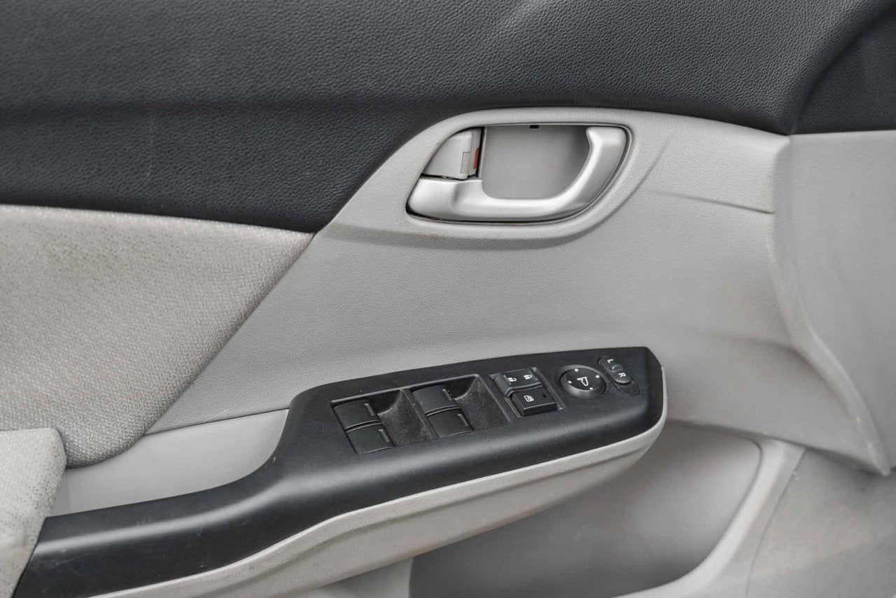 2013 Honda Civic Sdn LX