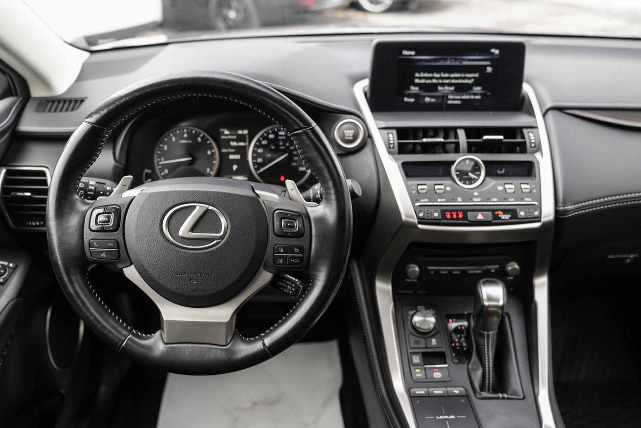 2018 Lexus NX 300 **PREMIUM AWD**