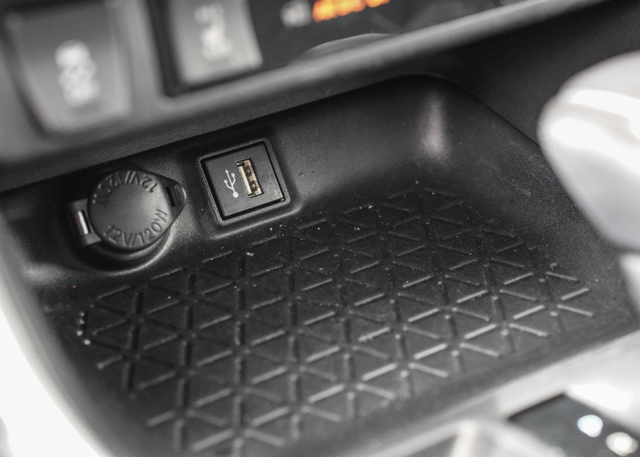 2023 Toyota RAV4 HYBRID XLE AWD