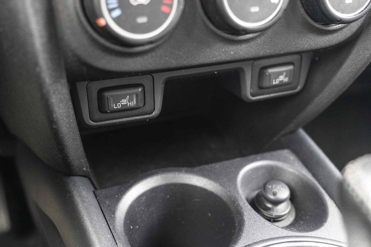 2016 Mitsubishi RVR SE